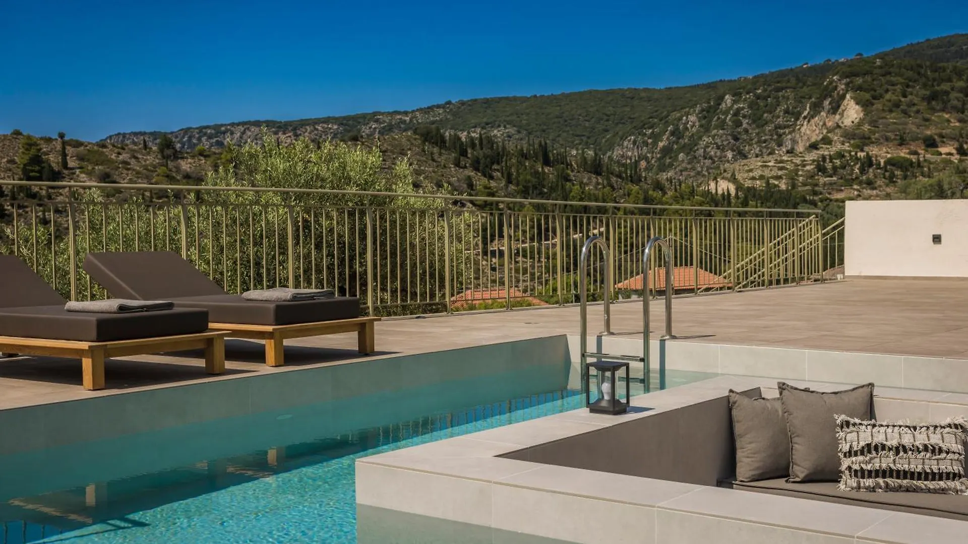 Uberina - Olea Di Assos Villas Asos