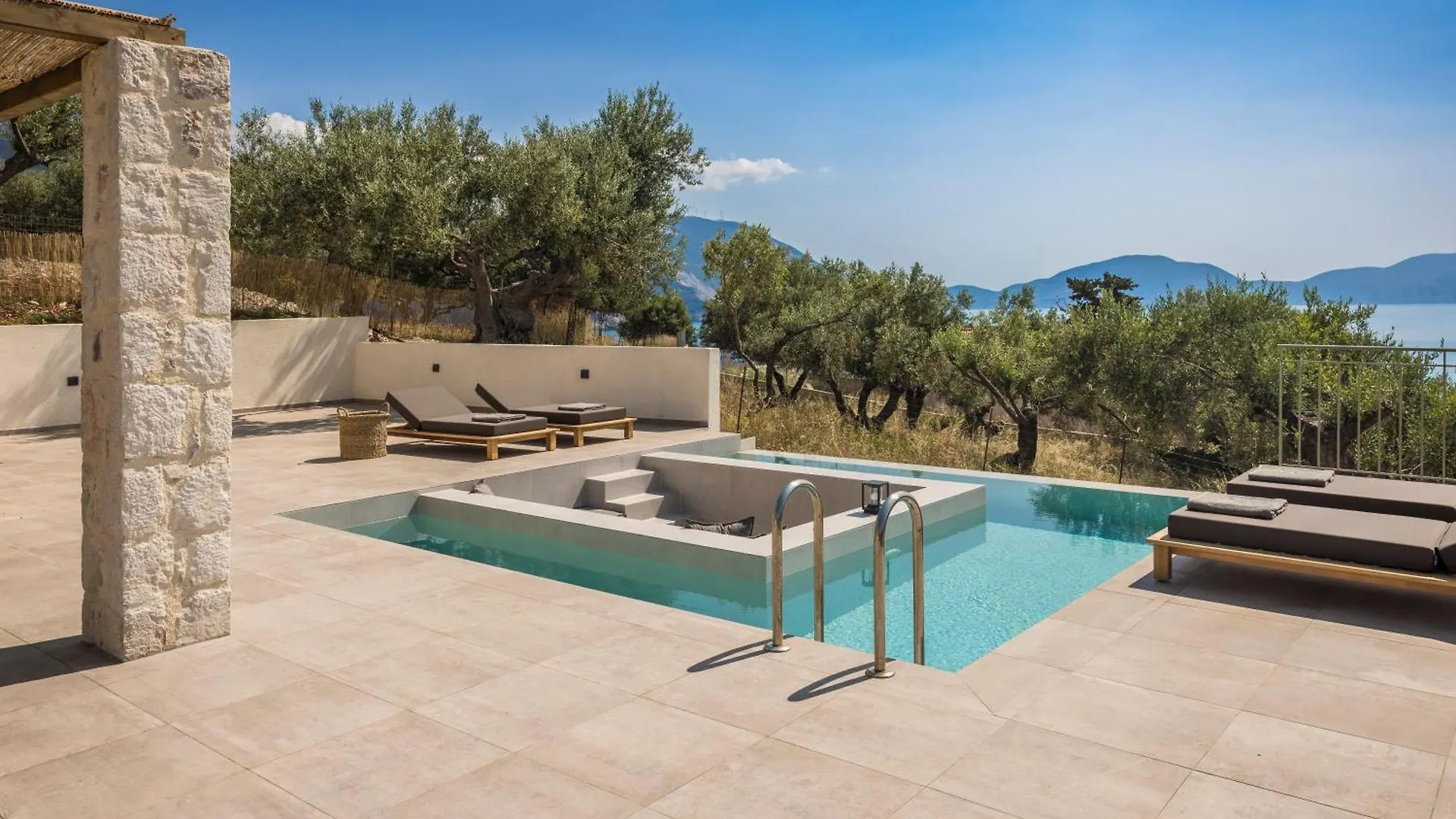 Uberina - Olea Di Assos Villas Asos