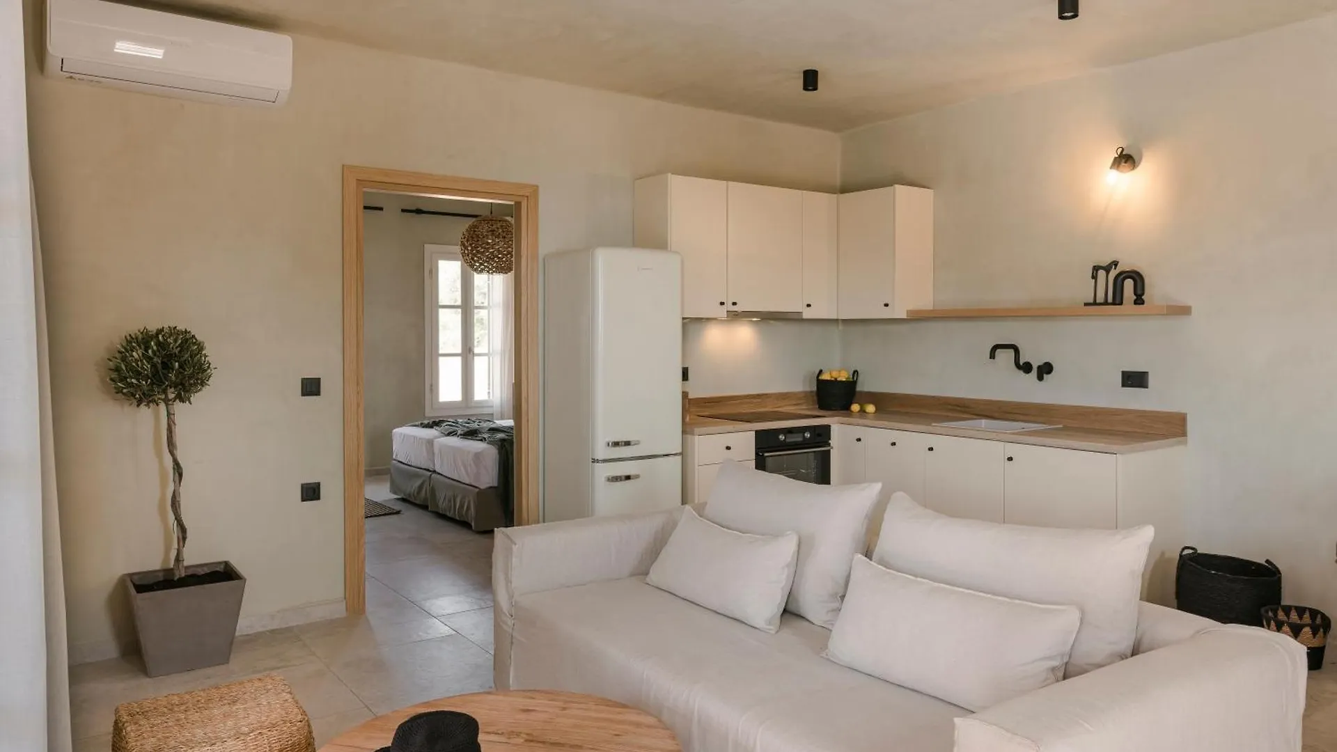 Uberina - Olea Di Assos Villas Asos